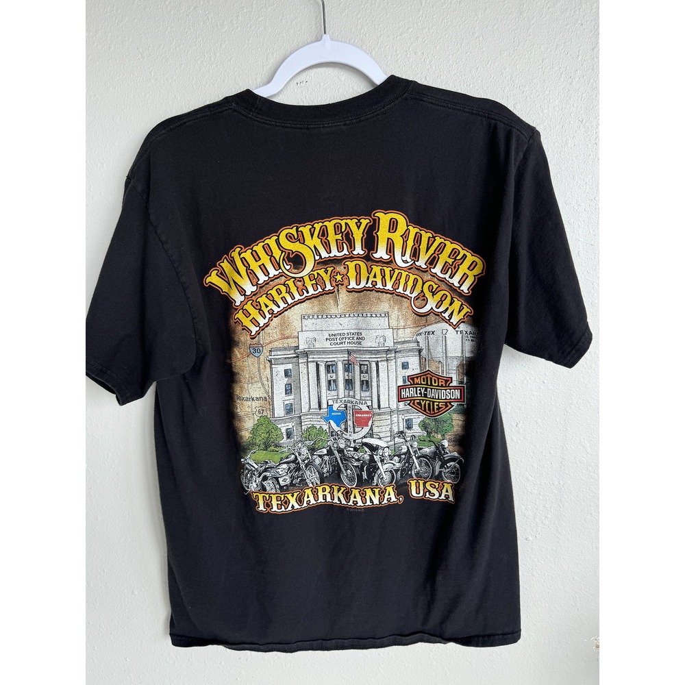 Harley Davidson Whiskey River Tee Mens M Black Pocket T Shirt Texarkana USA